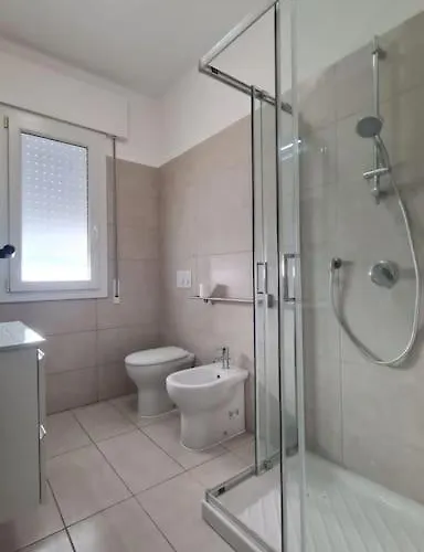 Free Park Hapton House Big Mama - Easy To Venice *